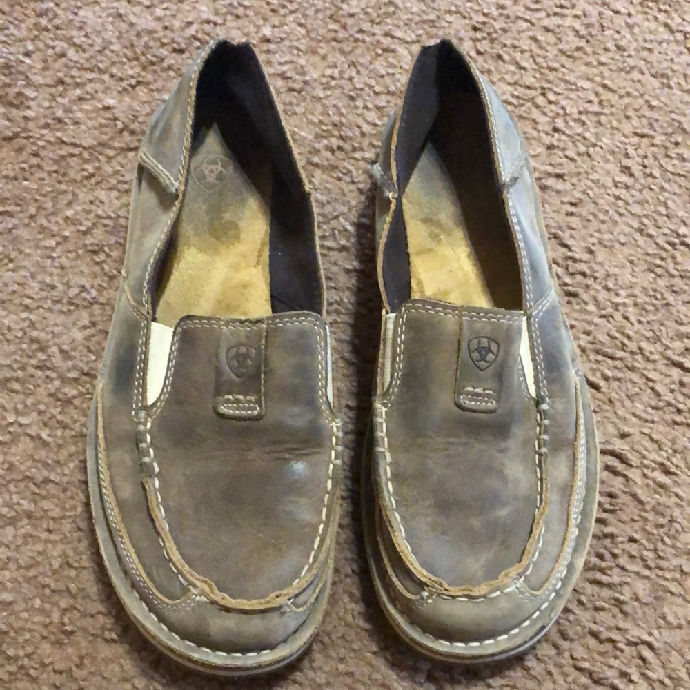 Ariat women’s cruisers
